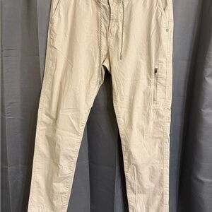 Vuori Men's Light Tan Cargo Pants